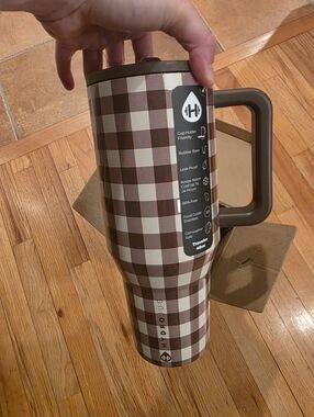 Hydrojug Brown Gingham Tumbler